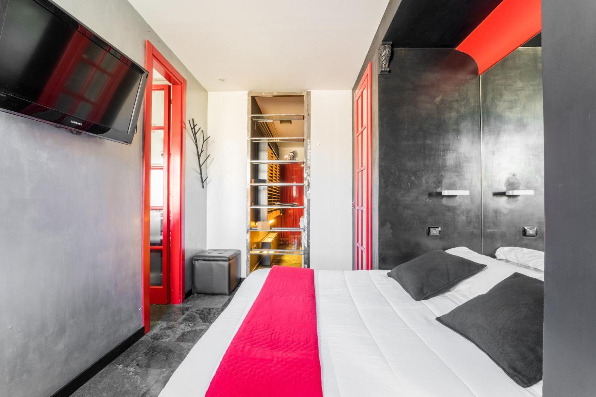 Comics Penthouse, Funny Flat Nearby Colosseum Appartamento